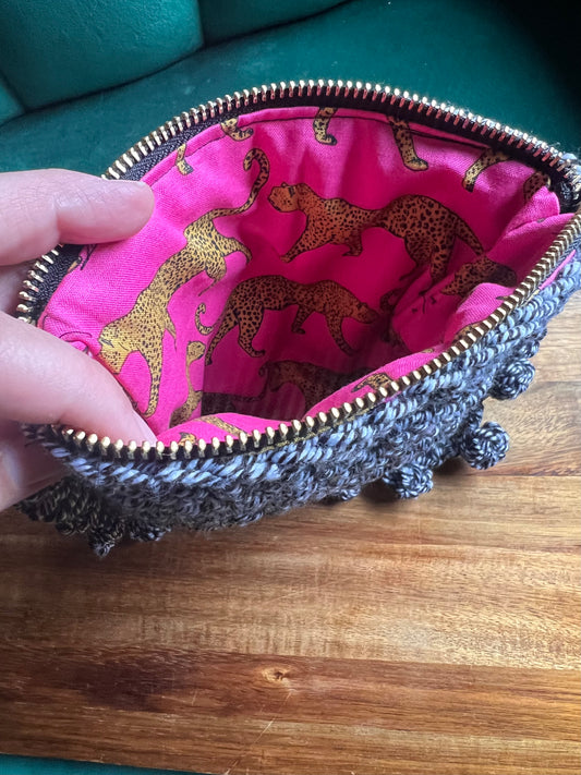 The GRĖNHŌUSE Skincare Bag