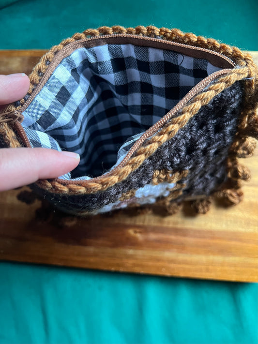 The GRĖNHŌUSE Skincare Bag